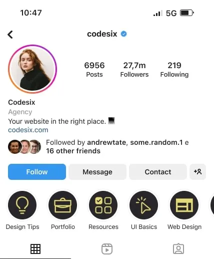 Social profile mockup